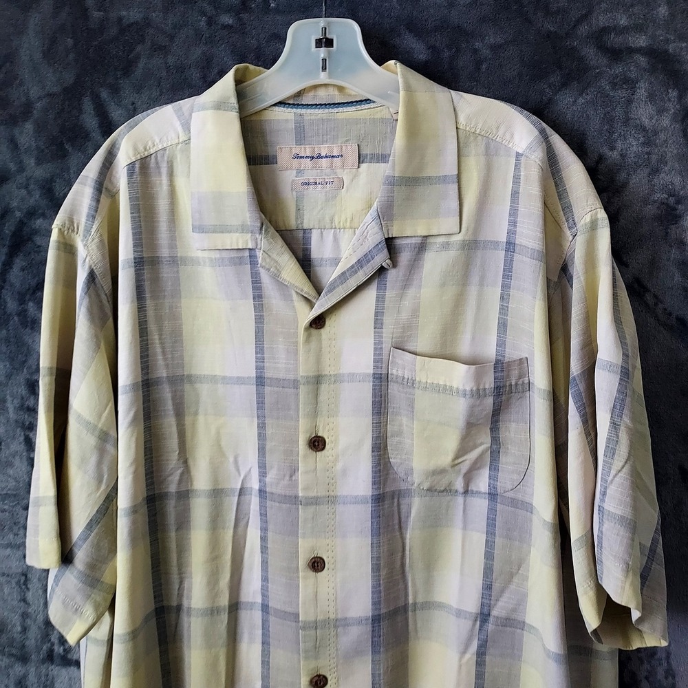 Tommy Bahama Men's XL Silk Stripe Hawaiian Button Up Shirt‎